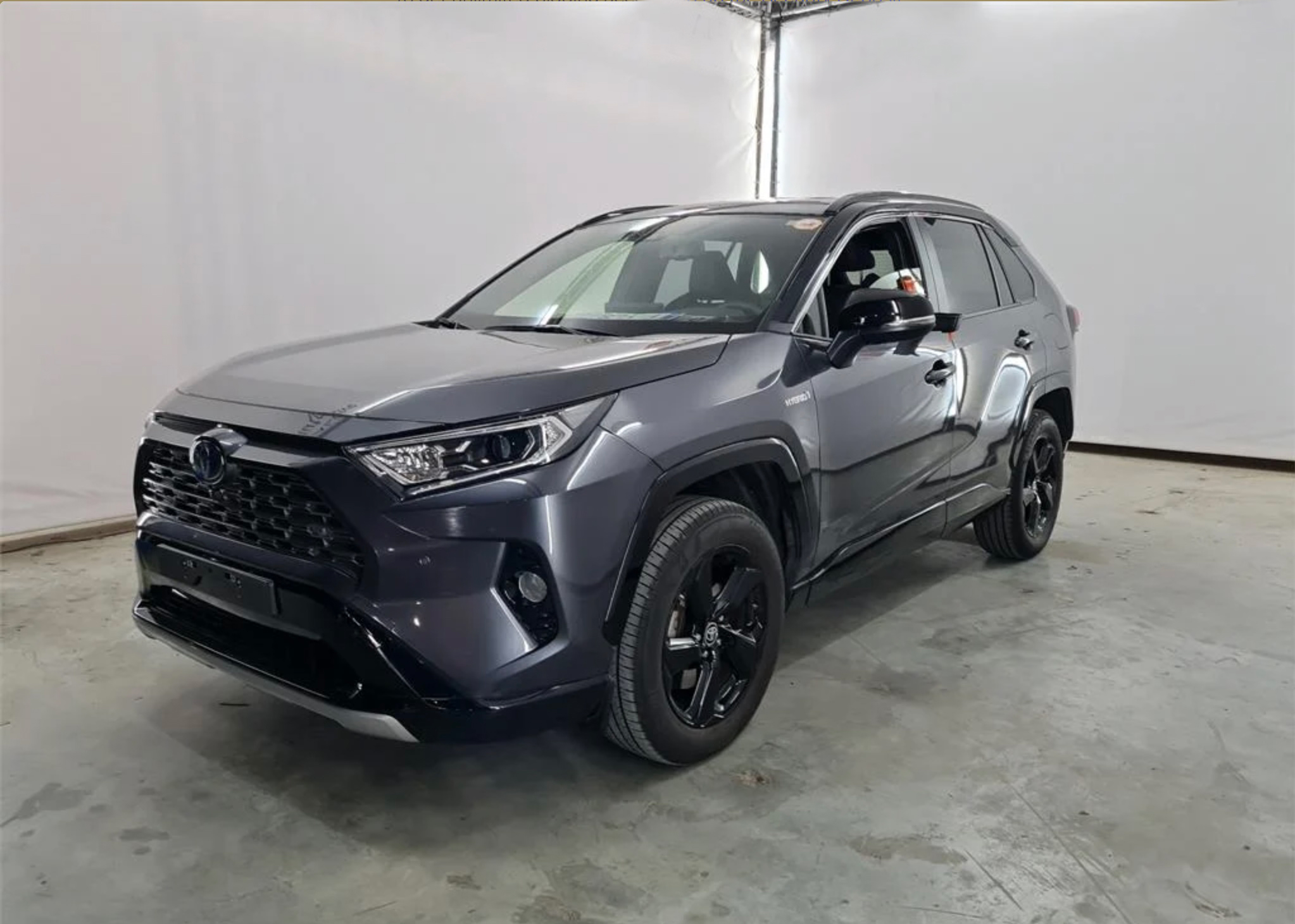 metalická sivo-modrá ojazdená toyota rav4 na predaj na ecarstrade