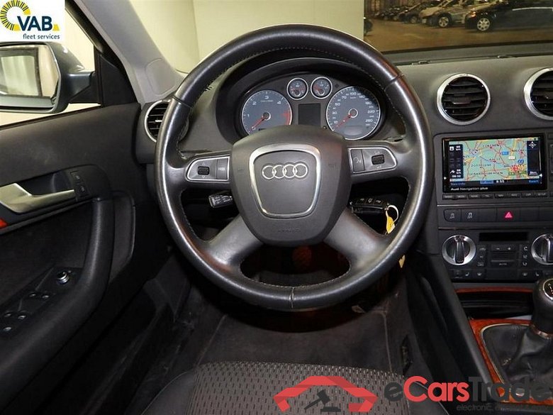 Audi A3 SPORTBACK 1.6TDi Ambiente Start/Stop DPF 77kw/105Hp Navi Klima PDC... #4