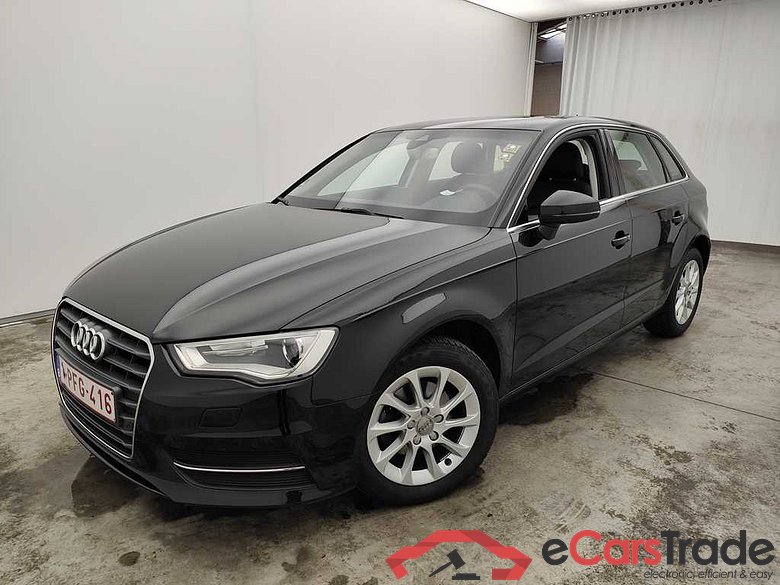 Audi A3 Sportback 1.6 TDi 81kW Attraction 5d