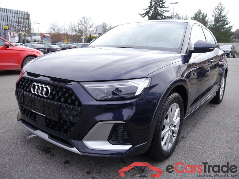 Audi 30 TFSI basis A1 citycarver 30 TFSI basis