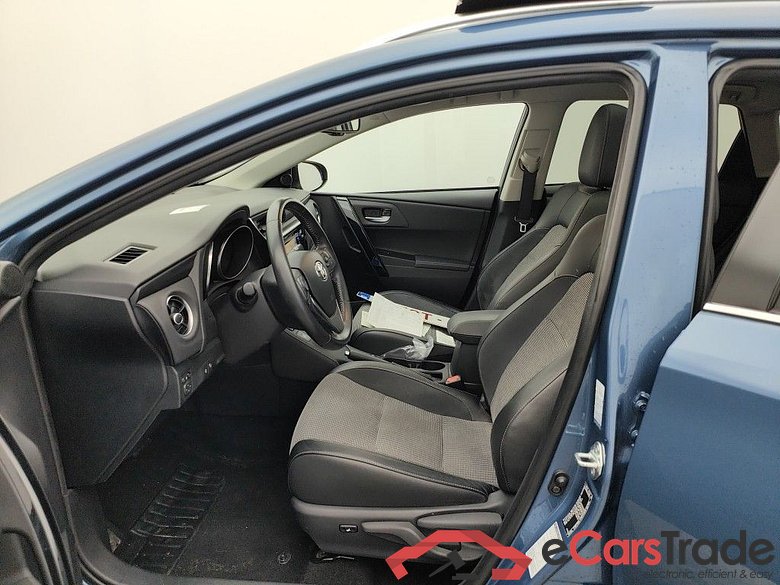 Toyota Auris Touring Sports 1.8 VVT-i Hybrid CVT Lounge 5d #3