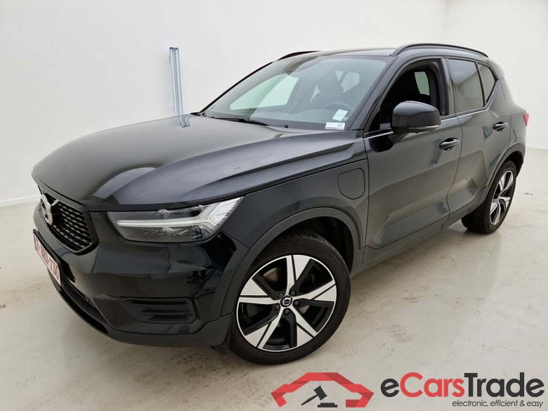VOLVO XC40 #1