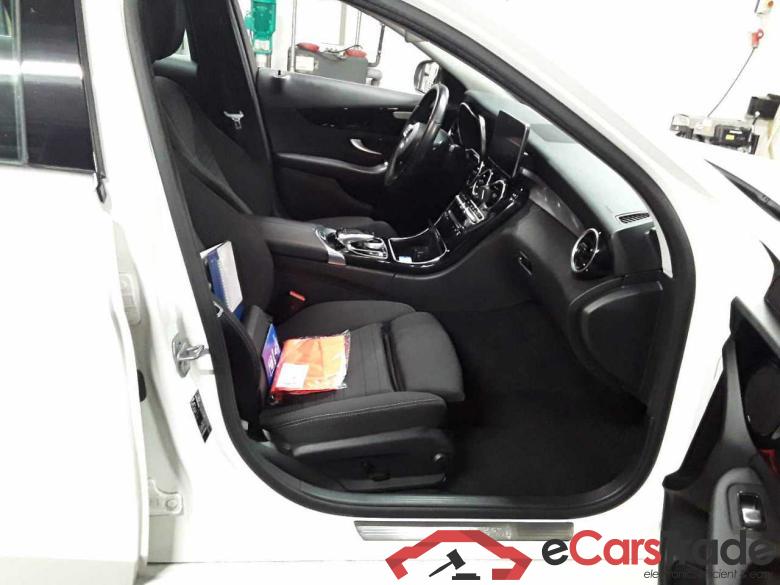 Mercedes_benz C 250 CGI T (205.245) C 250 #5