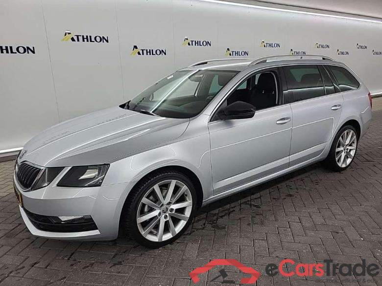 SKODA Octavia Combi 1.5 TSI Greentech Ambition Business DSG 5D 1 Uitl.