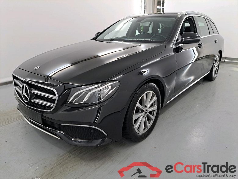 MERCEDES-BENZ E-Klasse 1.6 E 200 D BUSINESS SOLUTION LIM AUTO