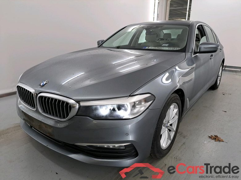 BMW 5 DIESEL - 2017 520 d  Business
