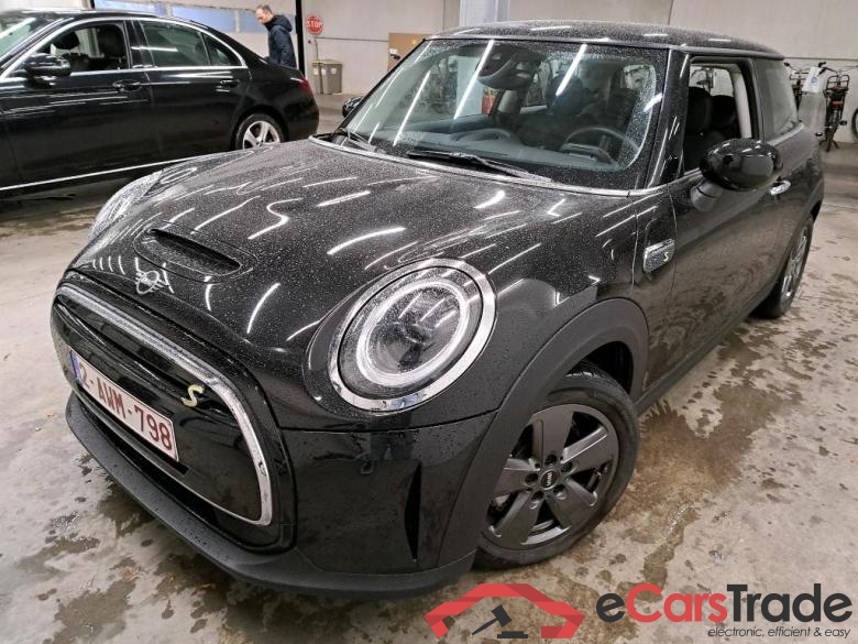 MINI - COOPER SE 184PK Connected Nav & Comfort Pack Plus & Heated Sport Seats & Steering Wheel & Driving Assistant & Comfort Access & PDC Rear With Camera * ELECTRIC *