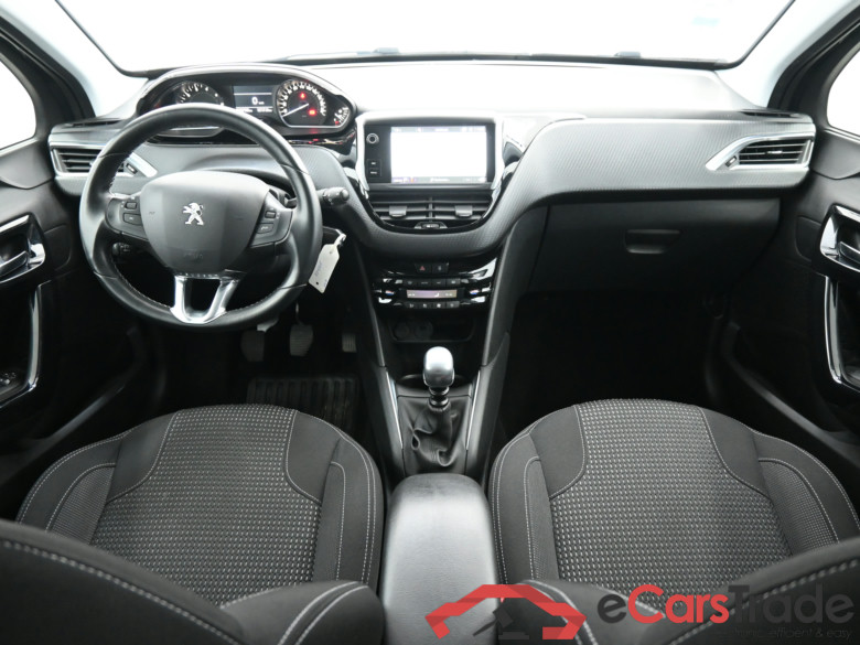 Peugeot 208 1.2 Puretech Allure Navi Sport-Seats Klima PDC ... #6