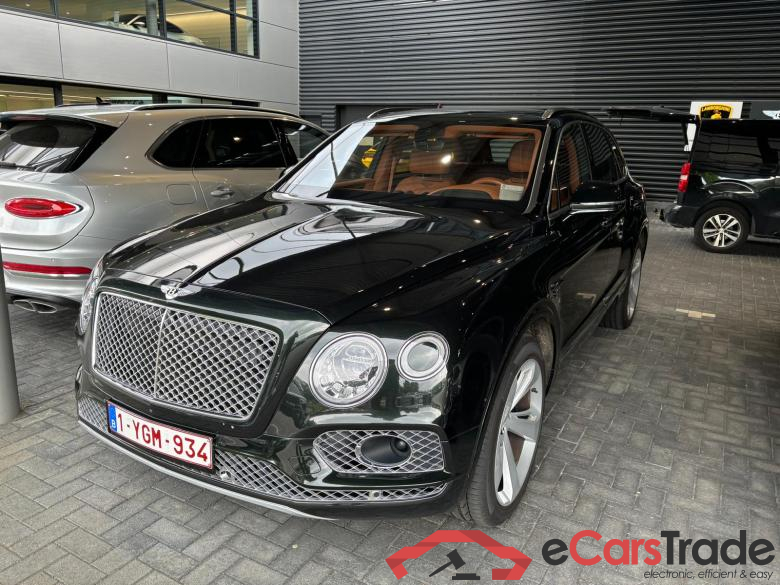 BENTLEY Bentayga V8
