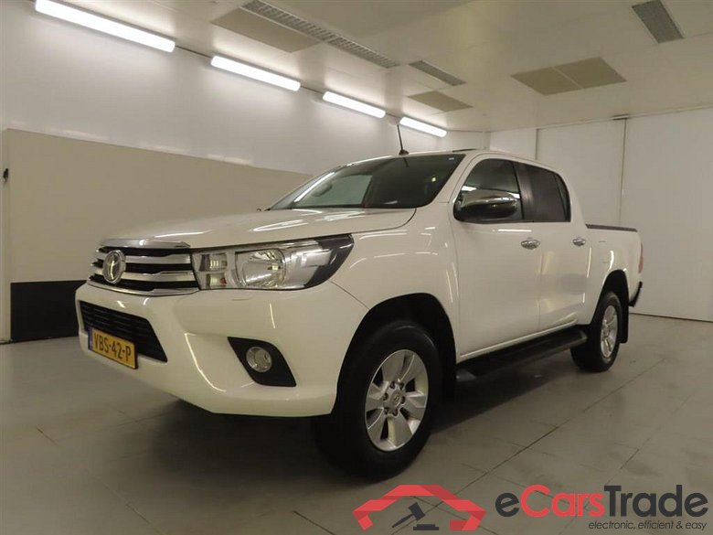 TOYOTA HILUX 2.4 D-4D-F DC Prof.