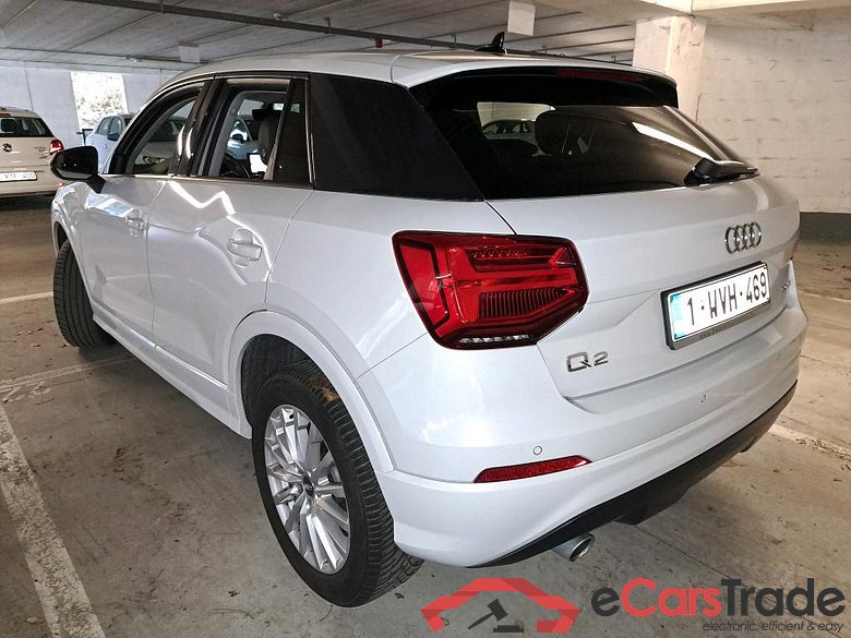 Audi Q2 1.6 TDI Design LED-Xenon Navi Leather Klima PDC ... #4