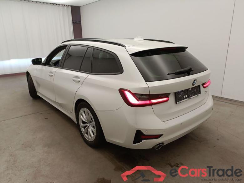 BMW 3 Reeks Touring 318dA (110 kW) 5d #3