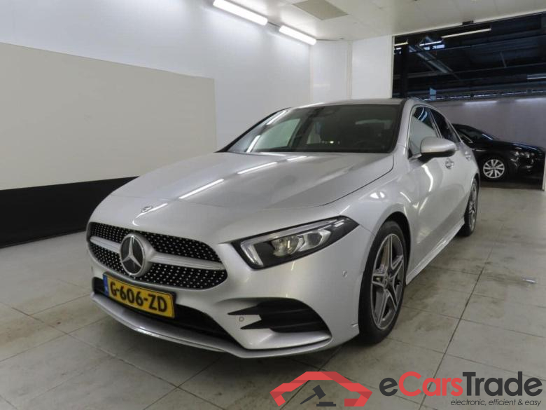 MERCEDES-BENZ A-klasse 180 Bns Sol. AMG
