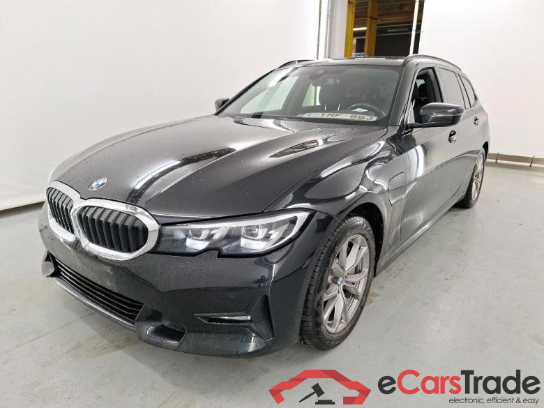 BMW 3 TOURING - 2019 330eA PHEV Model Sport Business Plus