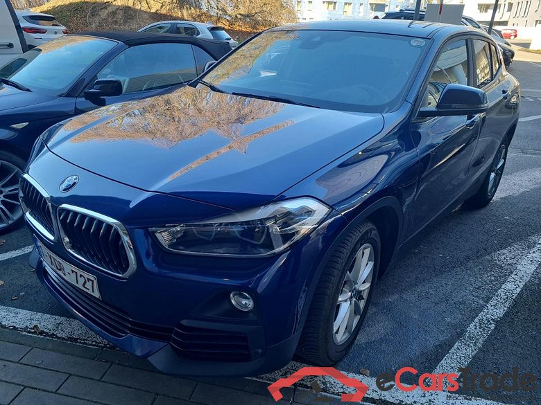 BMW - BMW X2 sDrive18iA 140PK Business Plus & Travelk & Driving Assistant Plus & DDC & Harman Kardon Sound  * PETROL *