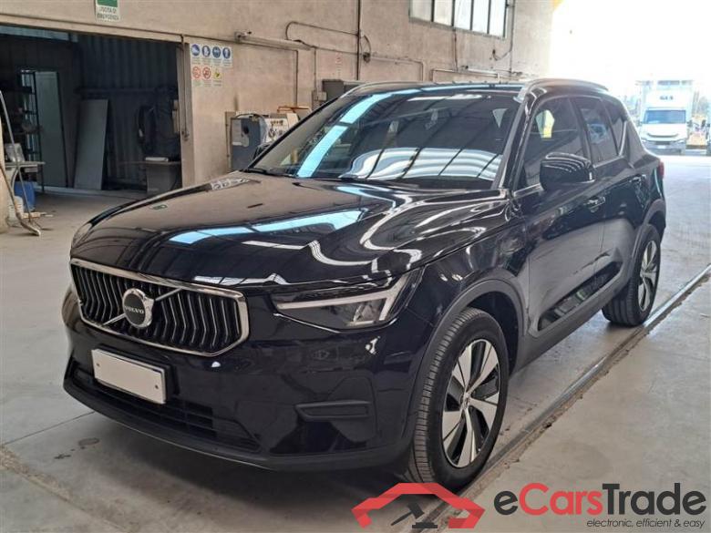 Volvo 11 VOLVO XC40 / 2021 / 5P / SUV T4 RECHARGE PLUG-IN AUTO CORE