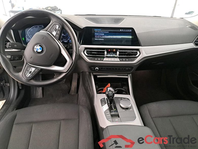 BMW 330e 292ch Business Design BVA8 Hybride BMW Série 3 Touring / 2019 / 5P / Break 330e 292ch Business Design BVA8 Hybride #5