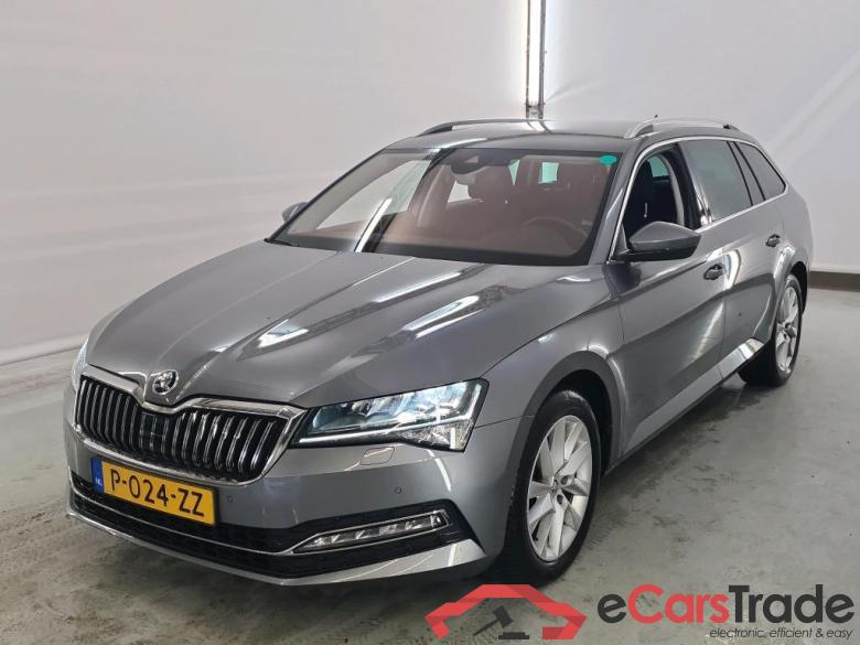 Skoda Superb Combi FL'19 Škoda Superb Combi 1.5 TSI ACT DSG Business Edition Plus 5d