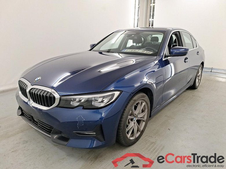 BMW 3 - 2019 330eA PHEV ACO Business Edition Model Sport