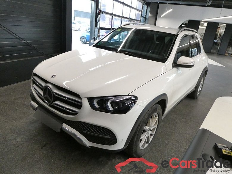 Mercedes GLE ´18 MERCEDES-BENZ GLE 350 e 4Matic 9G-TRONIC 5d 155kW