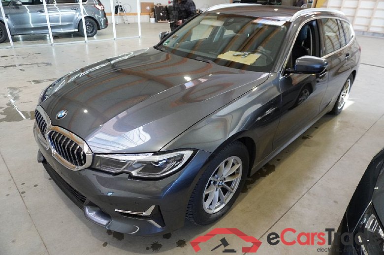 BMW 3-Serie Touring ´18 Baureihe 3 Touring 320 d Luxury Line 2.0 140KW AT8 E6d