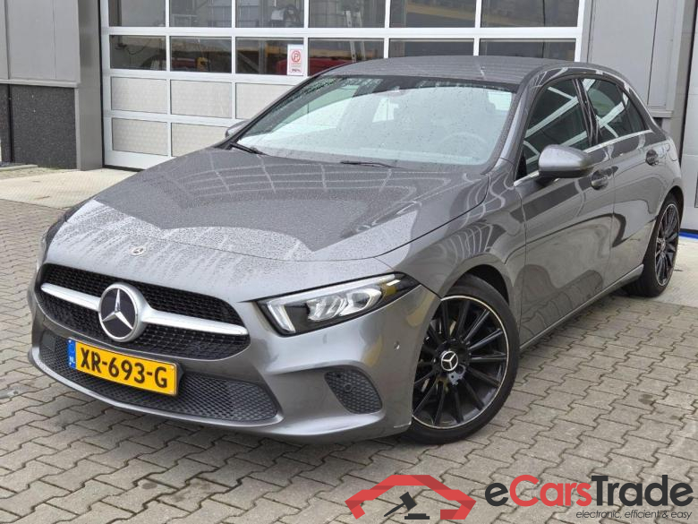 MERCEDES-BENZ A-KLASSE 180 Business Solution