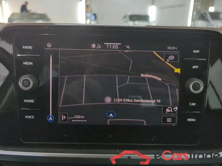 VOLKSWAGEN T-Roc 81 kW #3