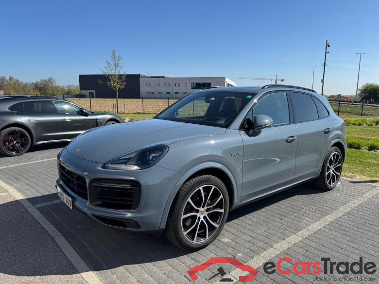 PORSCHE Cayenne Cayenne E-Hybrid Platinum Edition (MY22) #1