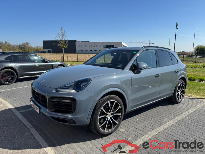 PORSCHE Cayenne Cayenne E-Hybrid Platinum Edition (MY22)