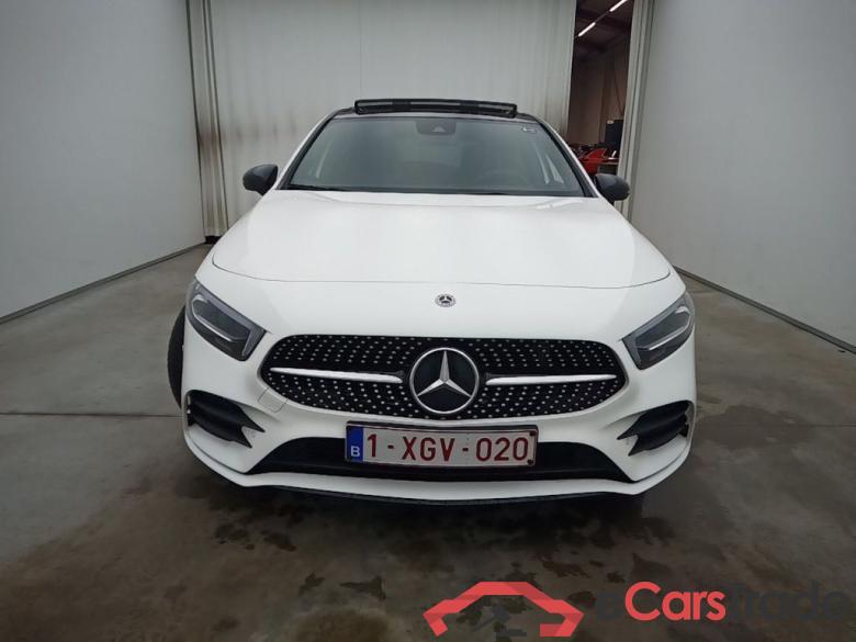 Mercedes-Benz A-Klasse A 220 DCT Launch Edition 5d #1