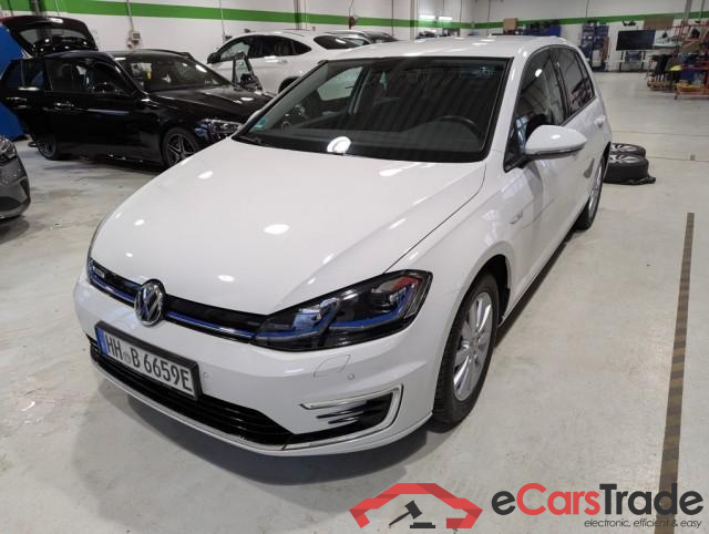 Volkswagen Golf 5d Golf VII Lim. e-Golf 35kWh1