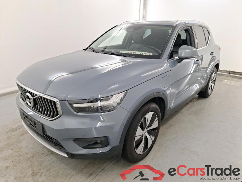 VOLVO XC40 1.5 T5 TE PHEV Momentum Pro DCT Intellisafe Pro Winter Plus Xenium