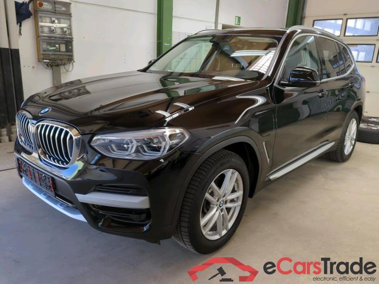 BMW X3 ´17 Baureihe X3 xDrive 30 e xLine 2.0 215KW AT8 E6d #1