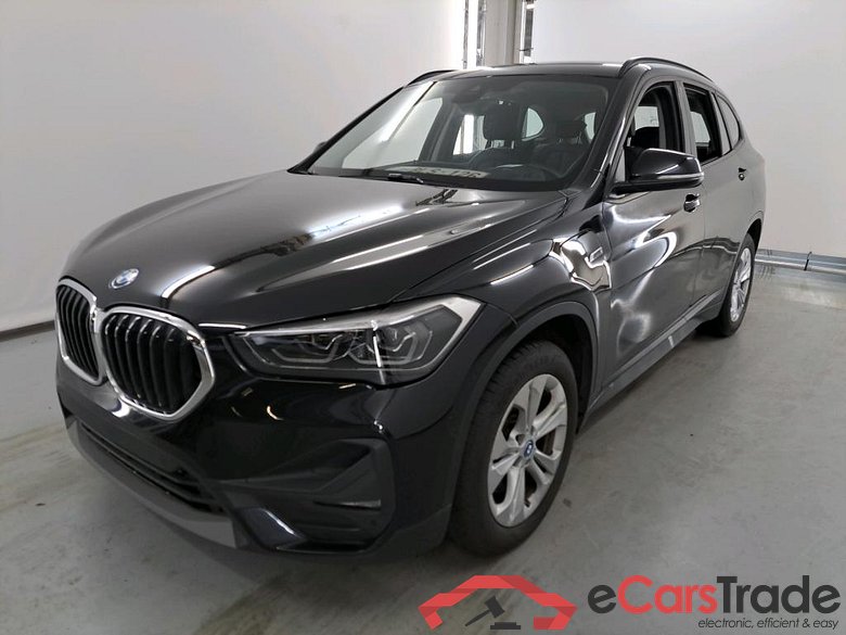 BMW X1 1.5 XDRIVE25E (162KW) Business Plus Mirror #1