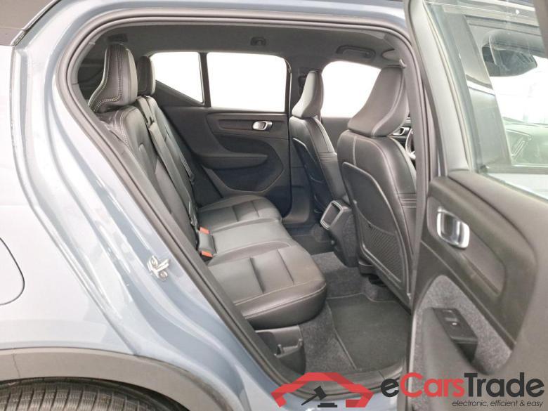 VOLVO XC40 2.0 D3 GEARTRONIC R-DESIGN Park Assist Winter #6