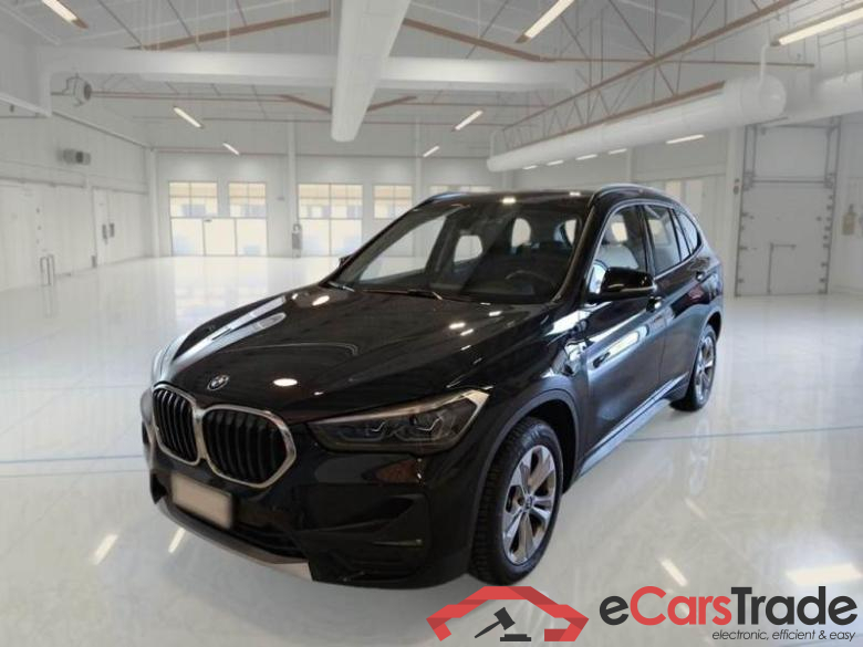 BMW 25E BNL WOW2 BMW X1 / 2019 / 5P / SUV XDRIVE 25E BUSINESS ADVANTAGE AUTOMATICO