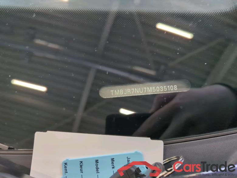 SKODA Karoq 110 kW #3