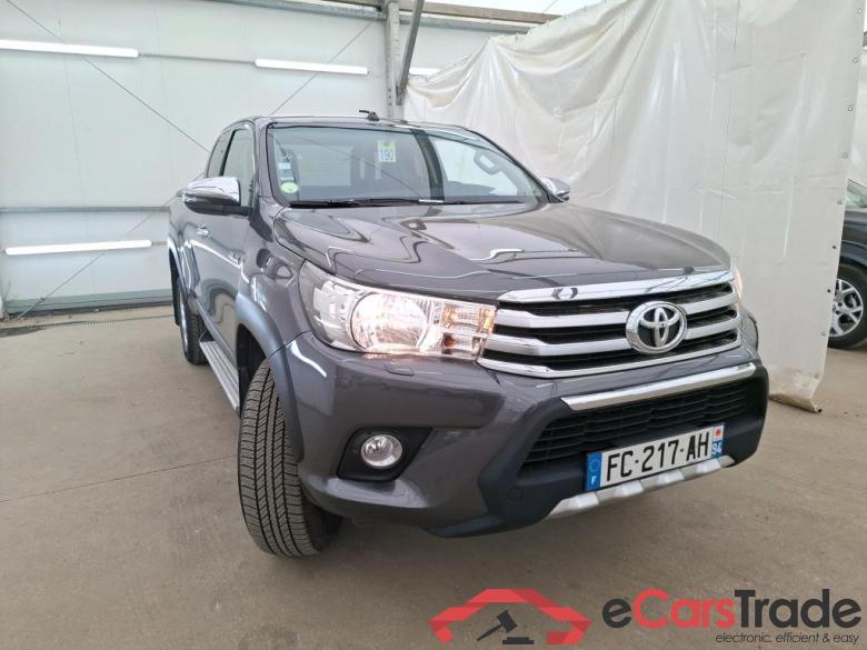 Toyota 4WD 2.4 D-4D X-tra Cabine Légende Sport TOYOTA Hilux XC VU 4p Pick-up 4WD 2.4 D-4D X-tra Cabine Légende Sport #4