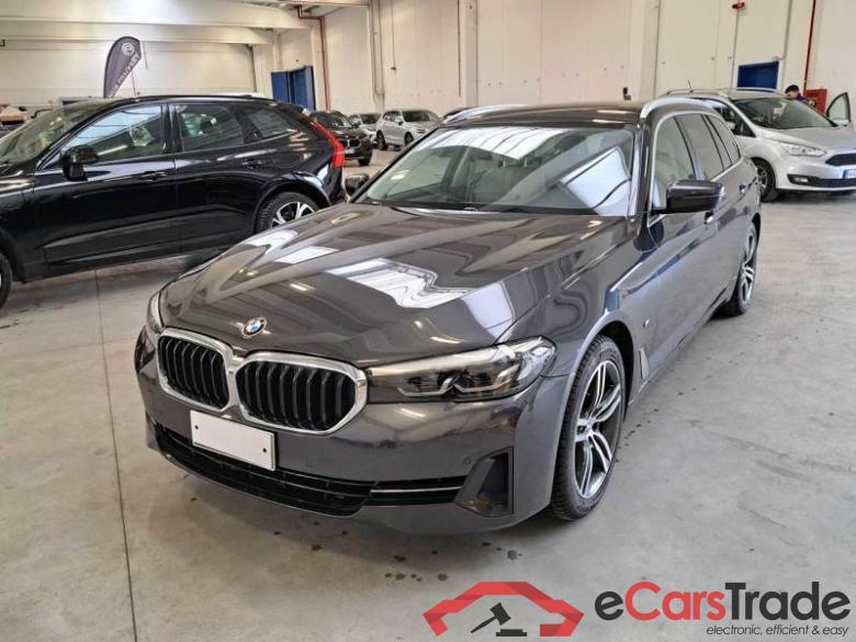 BMW 4 BMW SERIE 5 / 2020 / 5P / STATION WAGON 520D XDRIVE BUSINESS AUTO MH48V TOURING #1