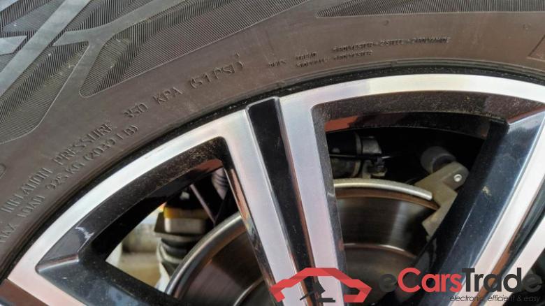 Volvo XC60 (03.2017->) D4 2WD EU6d-T, Inscription (EURO 6d-TEMP) #6