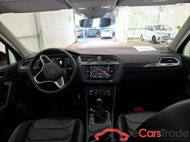 Volkswagen 1.4 eHybrid 245 DSG6 Elegance Exclusive VOLKSWAGEN Tiguan / 2020 / 5P / SUV 1.4 eHybrid 245 DSG6 Elegance Exclusive #5