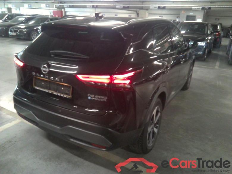 QASHQAI MY22 Mild-Hybrid EPWR 2WD N-connecta  Design Pack         #3