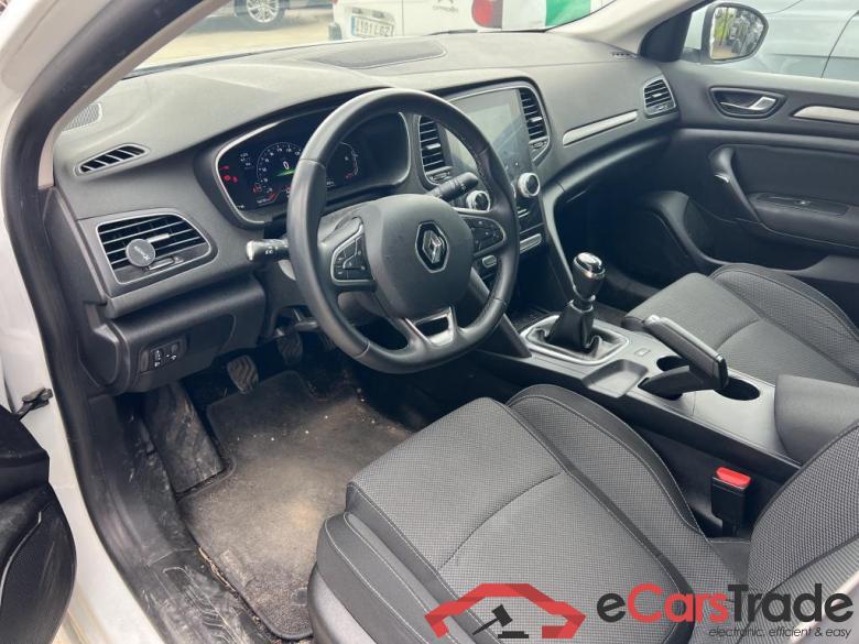 Renault Equilibre Blue dCi 85 kW (115CV) Megane IV Berlina 5P Equilibre 1.5 dCi 115CV MT6 E6d #3
