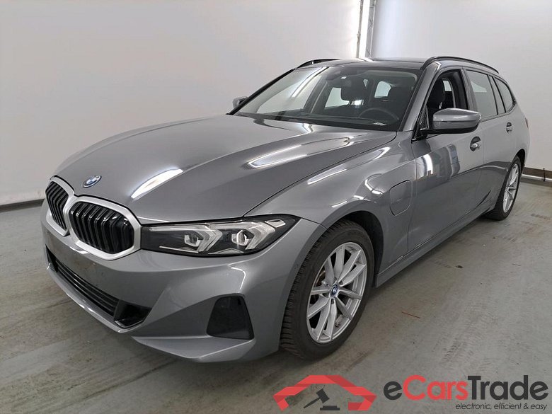 BMW 3 SERIES TOURING 2.0 320E TOURING Parking Assistant #1