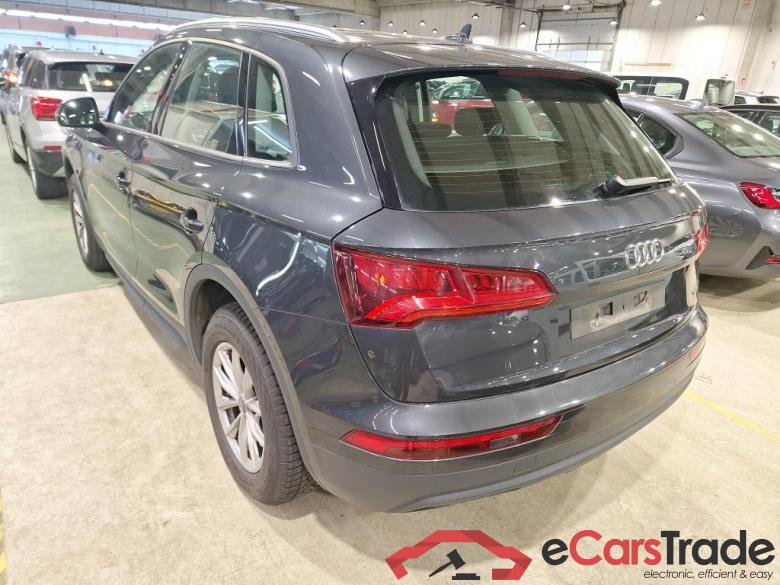 AUDI Q5 DIESEL - 2017 35 TDi Quattro Business Edition S tronic #3