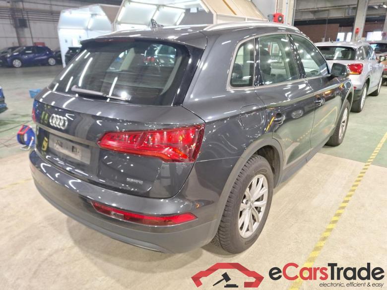 AUDI Q5 DIESEL - 2017 35 TDi Quattro Business Edition S tronic #4