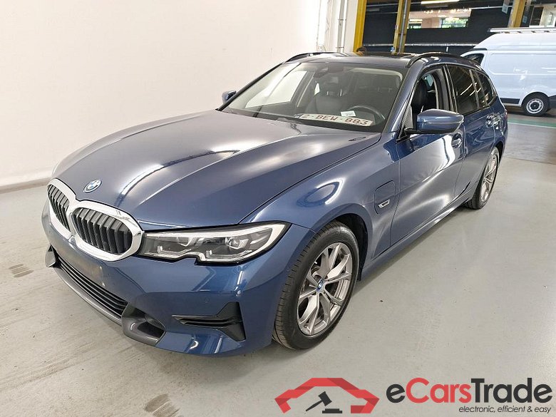 BMW 3 SERIES TOURING 2.0 320E TOURING ACO Business Edition Mirror Comfort Travel Model Sport
