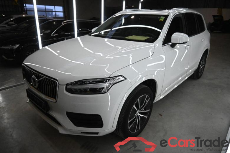 Volvo XC90 ´14 XC90 Momentum Pro AWD 2.0 B5 173KW AT8 E6dT
