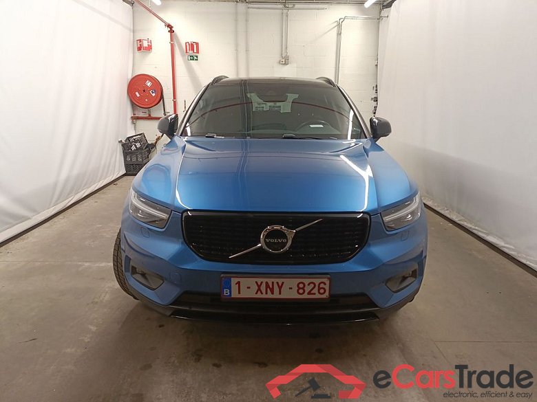 Volvo XC40 D4 AWD Geartronic R-Design 5d #1