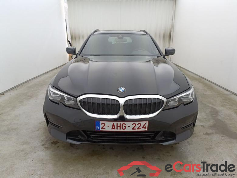 BMW 3 Reeks Touring 318iA (115 kW) 5d